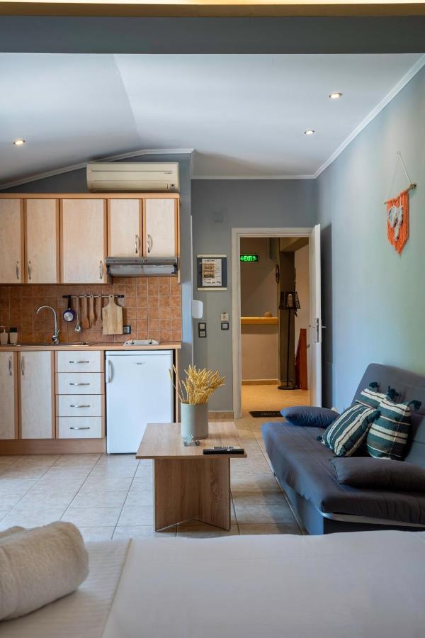 Helen'S Studios & Apartments Skala  المظهر الخارجي الصورة