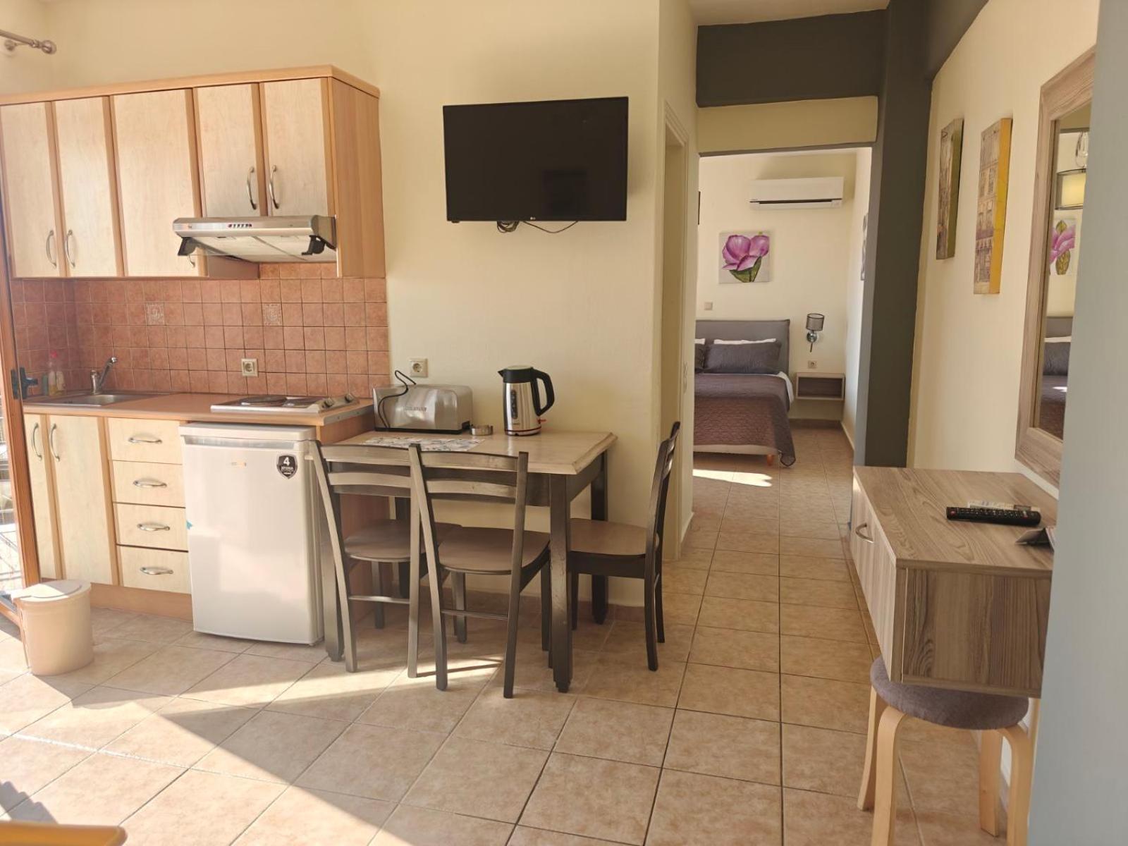 Helen'S Studios & Apartments Skala  المظهر الخارجي الصورة